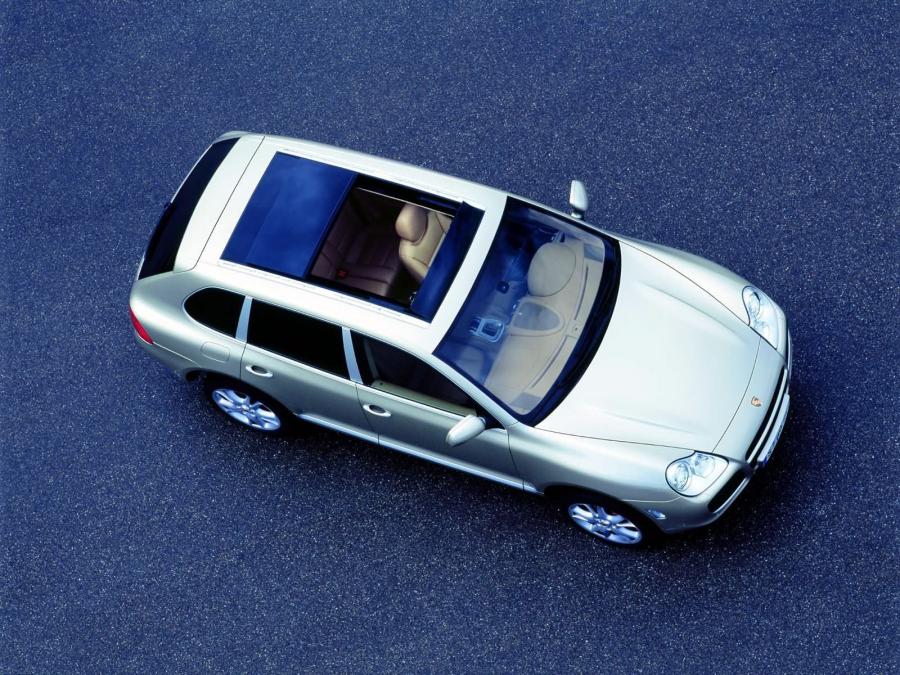  Porsche Cayenne Turbo with Panorama Roof 2004 года  (фото 1 из 3)